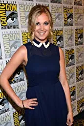 Анна Волкова